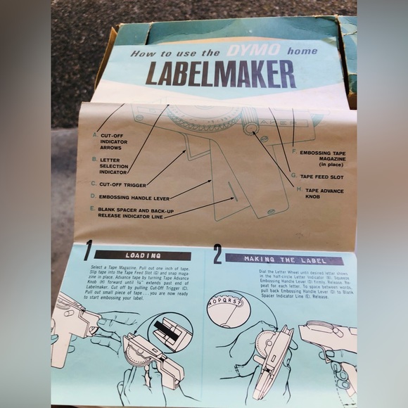 1964 DYMO LABEL MAKER IN ORIGINAL BOX INCLUDES 4 ROLLS OF LABEL TAPE - Picture 6 of 16